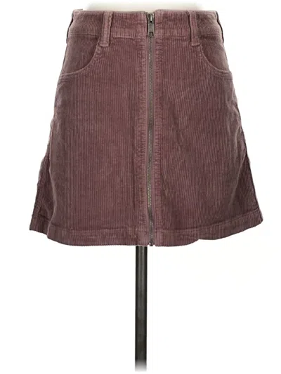 Pre-owned American Eagle Outfitters Casual Skirt In Burgundy