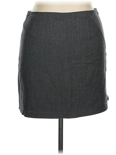 Pre-owned American Eagle Outfitters Casual Skirt In Gray
