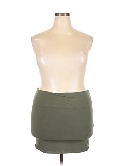 Pre-owned American Eagle Outfitters Casual Skirt In Green