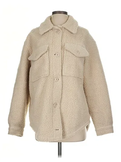 Pre-owned American Eagle Outfitters Coat In Ivory