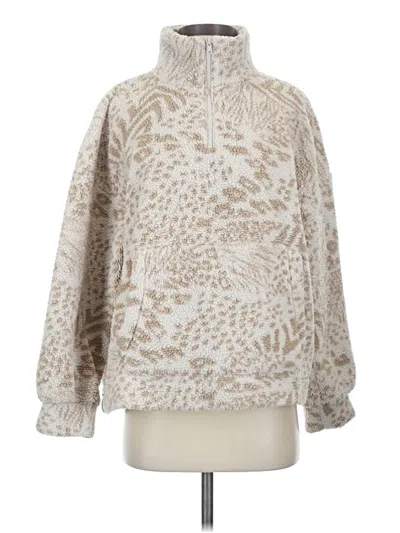 Pre-owned American Eagle Outfitters Faux Fur Jacket In Ivory