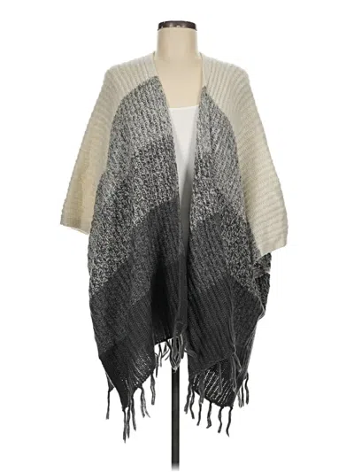 Pre-owned American Eagle Outfitters Poncho In Gray