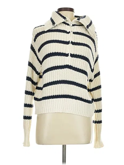 Pre-owned American Eagle Outfitters Pullover Sweater In White