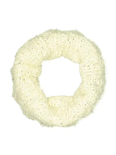 Pre-owned American Eagle Outfitters Scarf In White