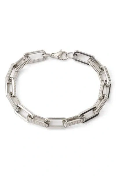 American Exchange Stainless Steel Oval Chain Bracelet In Metallic