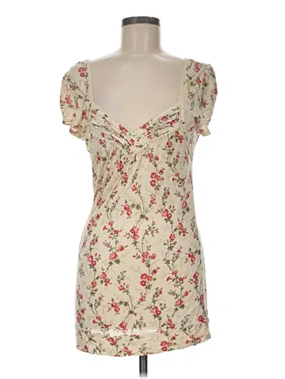 Pre-owned American Rag Cie Short Sleeve Top Ivory Floral Pattern Sweetheart Neckline Tops