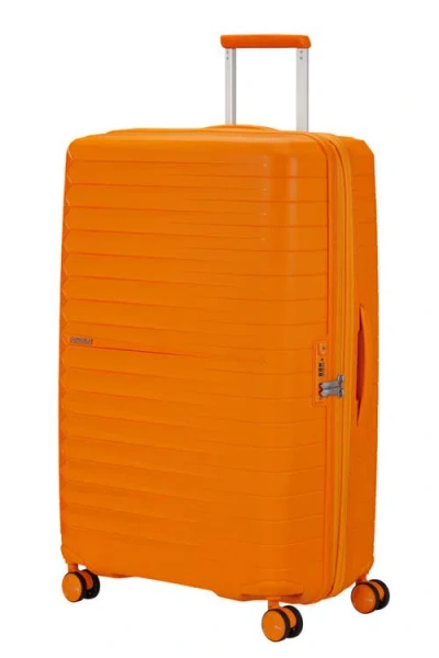 American Tourister Fastfoward Expandable Hardside 30" Checked Spinner