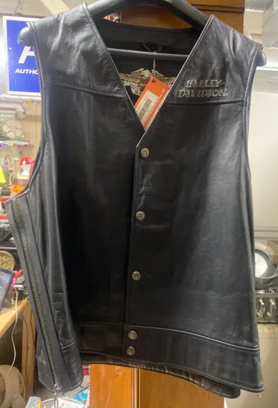 Pre-owned American Vintage Brand - Harley Davidson Leather Vest Blazing Bones - Black Xl (s7-end-q2120
