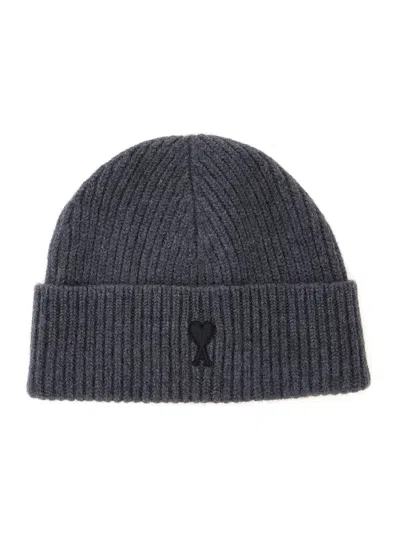 Ami Alexandre Mattiussi Ami De Coeur Beanie In Gray