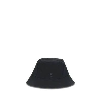 AMI ALEXANDRE MATTIUSSI AMI DE COEUR BUCKET HAT