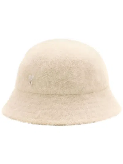 Ami Alexandre Mattiussi Ami De Coeur Stud Bucket Hat In Off White