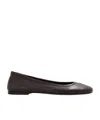 Ami Alexandre Mattiussi Ami Logo Embossed Round-toe Ballet Flats In Black
