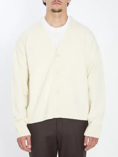 Ami Alexandre Mattiussi Warm Wool-cashmere Blend Cardigan With V-neck And Button-down Front In White