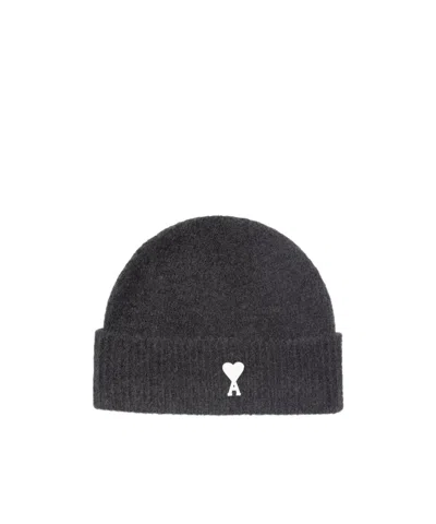 Ami Alexandre Mattiussi Ami Paris Logo-patch Knitted Beanie In Green