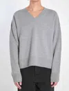 Ami Alexandre Mattiussi Ami V-neck Ribbed Sweater With Embroidered Logo In Gray