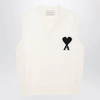 Ami Alexandre Mattiussi Ami Paris Merino Wool V-neck Vest With Heart Intarsia In Neutral