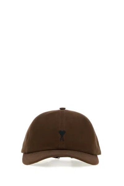 Ami Alexandre Mattiussi Ami Paris Ucp265aw0041 Embroidered Logo Baseball Cap In Brown