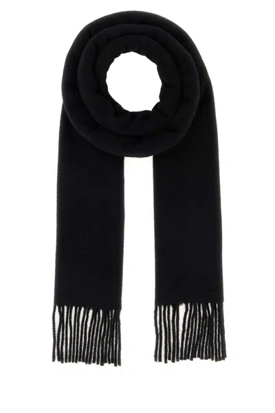 Ami Alexandre Mattiussi Ami Women's Wool Scarf 180 Cm X 25 Cm In Black