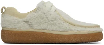 Ami Alexandre Mattiussi Beige Moc Toe Shearling Derbys In Off-white.150