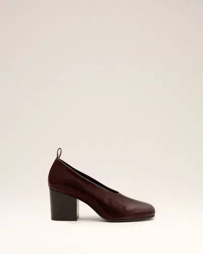 Ami Alexandre Mattiussi Brown Cow Leather Pumps Brown In Burgundy