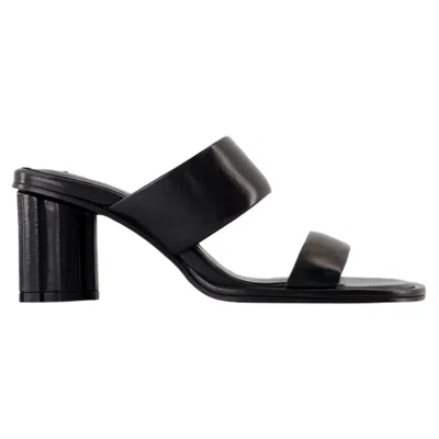 AMI ALEXANDRE MATTIUSSI COURT SHOES - AMI PARIS - LEATHER - BLACK