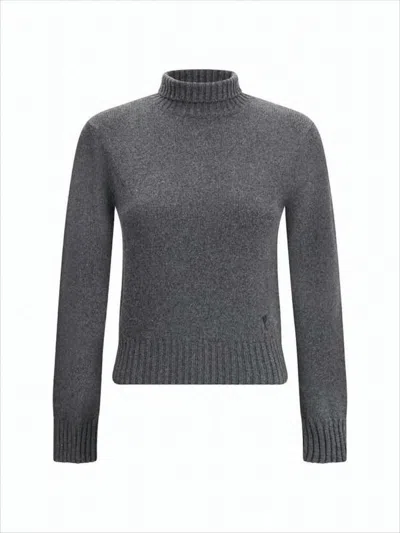 AMI ALEXANDRE MATTIUSSI CROPPED CASHMERE BLEND TURTLENECK SWEATER WITH RIBBED DETAILING