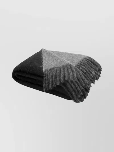 Ami Alexandre Mattiussi Knitted Scarves Soft Fringe Detailing In Black