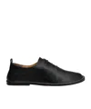 Ami Alexandre Mattiussi Laced Flat Shoes In Black