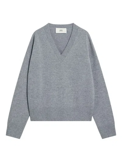 AMI ALEXANDRE MATTIUSSI LOGO-EMBROIDERED V-NECK SWEATER