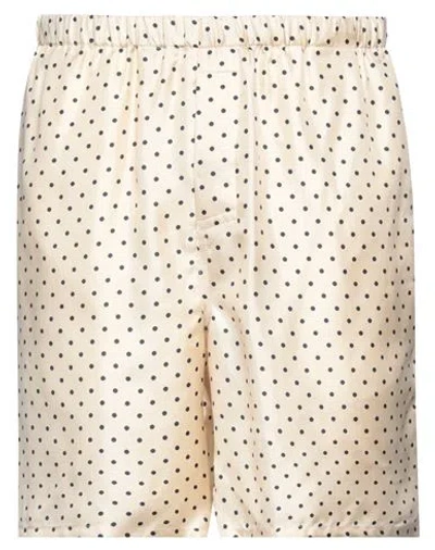 Ami Alexandre Mattiussi Man Shorts & Bermuda Shorts Ivory Size M Silk In White