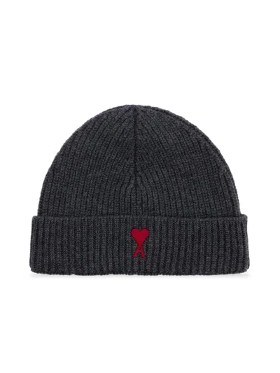 Ami Alexandre Mattiussi Ami Paris Ami Of Coeur Ribbed Merino Wool Beanie With Red Heart Logo Patch In Grigio