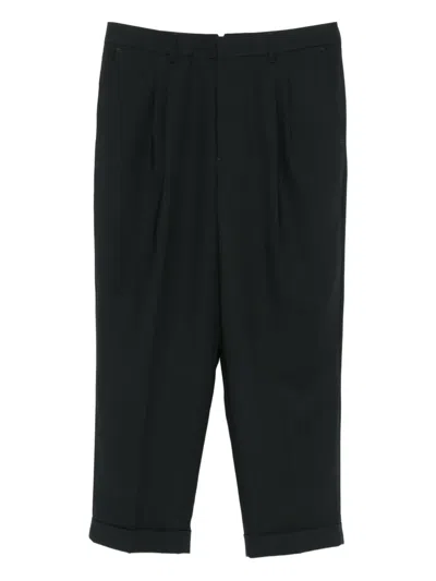 Ami Alexandre Mattiussi Pleated Cropped Trousers In Black