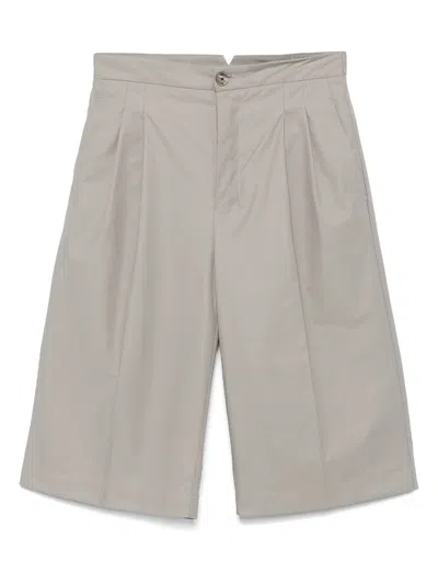 AMI ALEXANDRE MATTIUSSI PLEATED DETAIL SHORTS