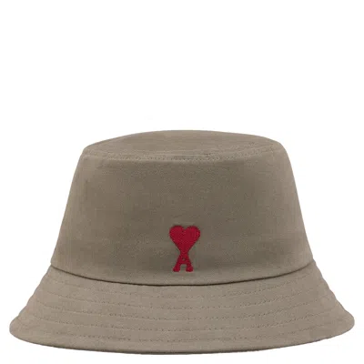Ami Alexandre Mattiussi Red Adc Bucket Hat In White