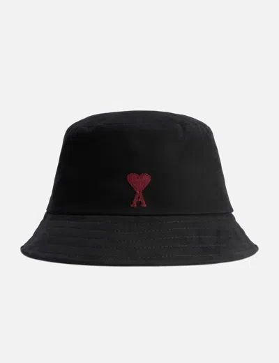 Ami Alexandre Mattiussi Red Ami De Coeur Embroidery Bucket Hat In Black