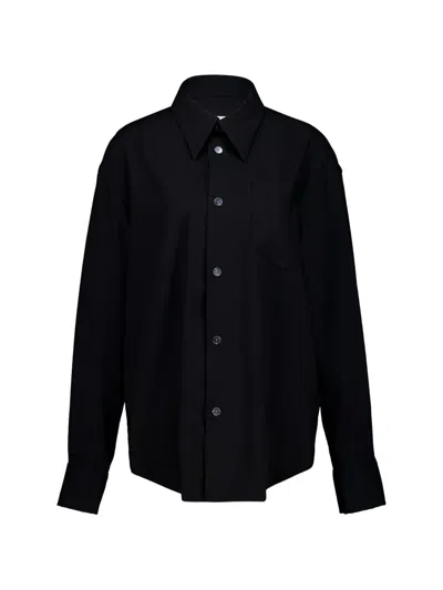 Ami Alexandre Mattiussi Sharp-collar Shirt In Black