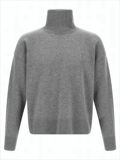 Ami Alexandre Mattiussi Soft Knitted Turtleneck Sweater With Ribbed Details In Gray
