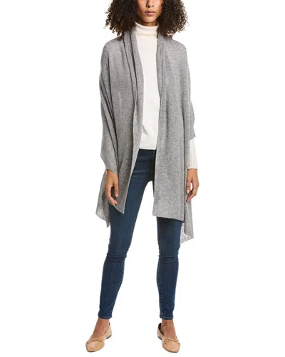 Amicale Cashmere Basic Featherweight Cashmere Wrap In Grey