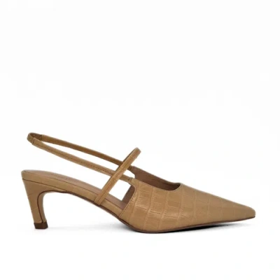 Amie Rafa Connie Slingback Leather Heels In Sand