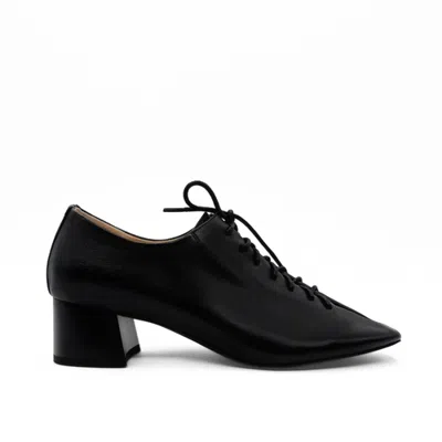 Amie Rafa Earl Choked Up Pump In Black