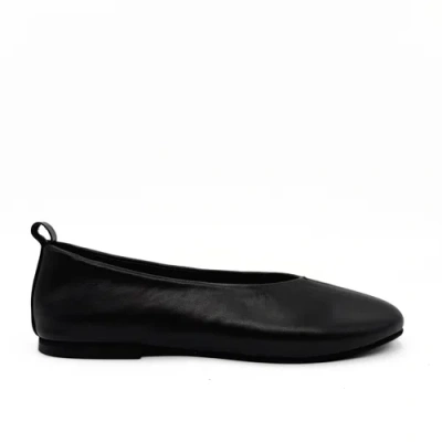 Amie Rafa Erika Leather Ballet Flats In Black