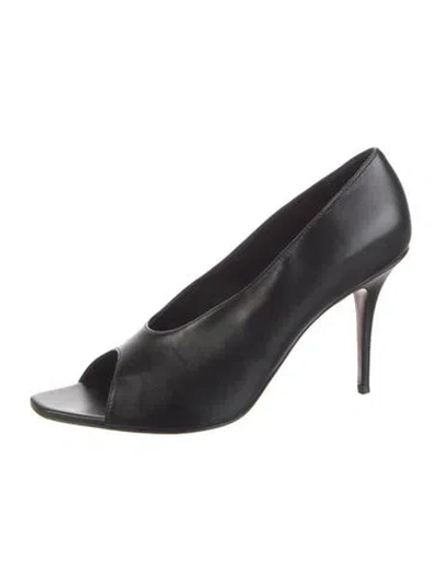 Pre-owned Amina Muaddi Julianne Leather Pumps In Black