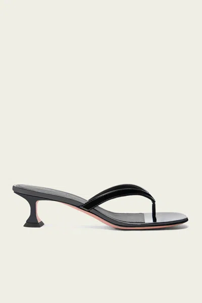 AMINA MUADDI JULIETTE THONG SANDAL 45 IN BLACK PATENT