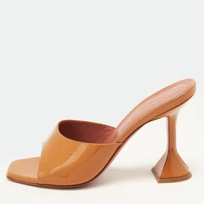 Pre-owned Amina Muaddi Lupita Size 37 Brown Patent Leather Slide Sandals