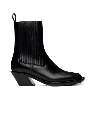AMINA MUADDI SQUARE-TOED SHORT BOOTS