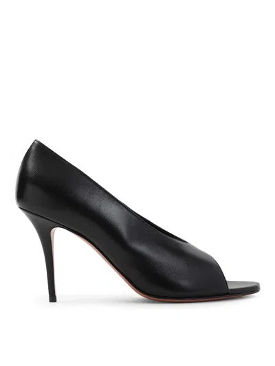 Amina Muaddi Zapatos De Salón - Negro