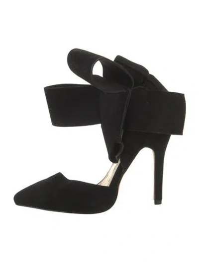 Pre-owned Aminah Abdul Jillil Suede D'orsay Pumps In Black