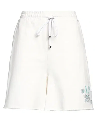 Amiri Woman Shorts & Bermuda Shorts White Size M Cotton