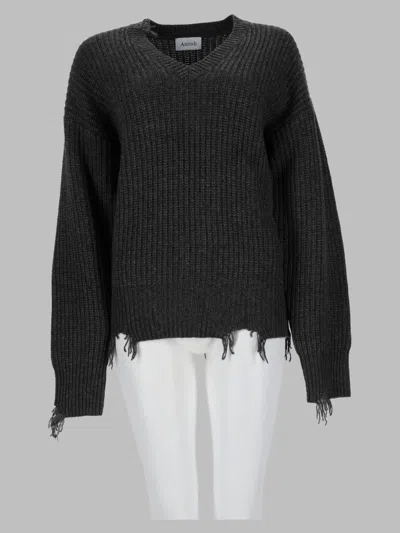 Amish Distressed V-neck Knit Sweater With Frayed Hem In Charcoal
