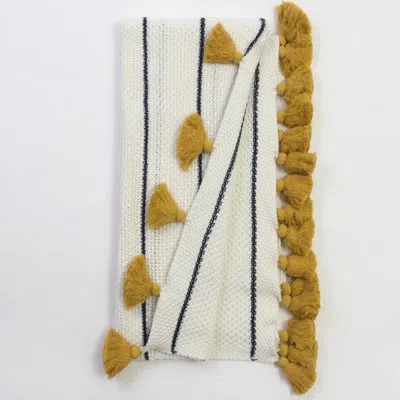 Amity Home 100% Cotton Throw In Black;beige